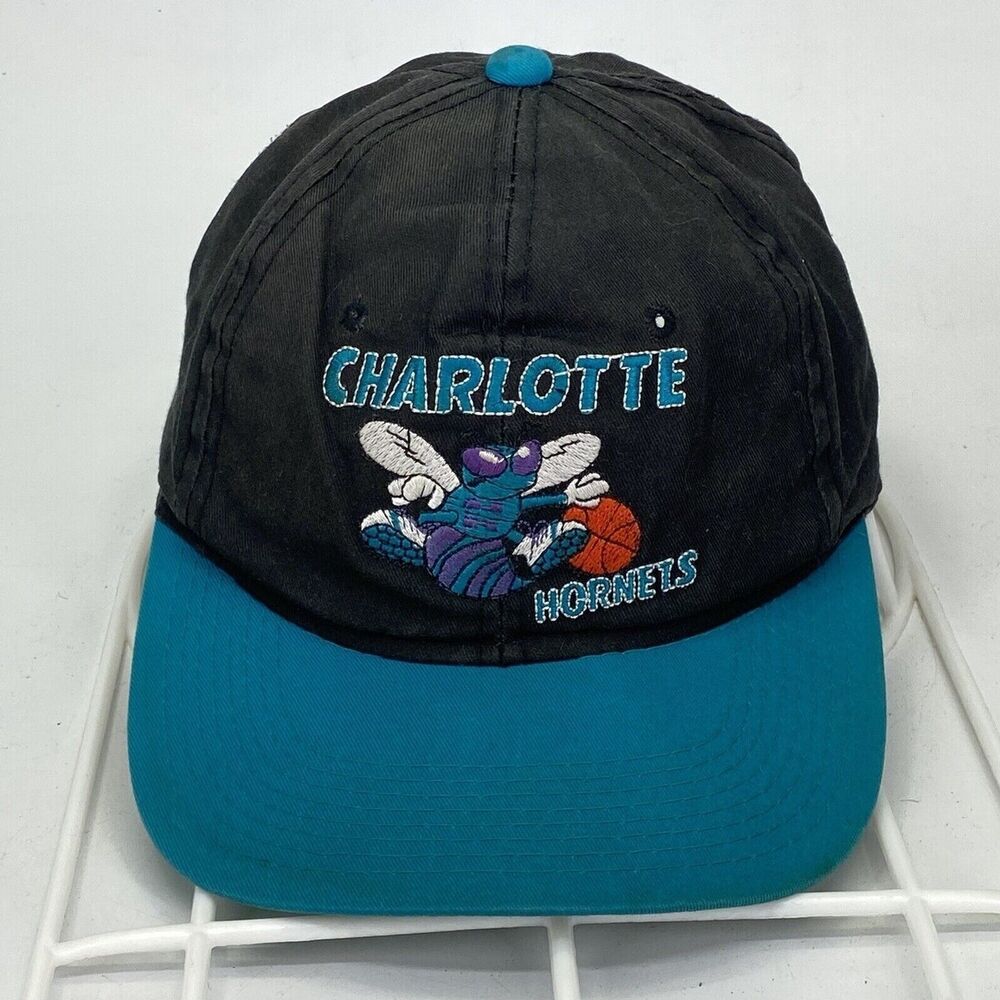 Vintage Charlotte Hornets Snapback Hat The G Cap Black Blue Embroidered Old Logo